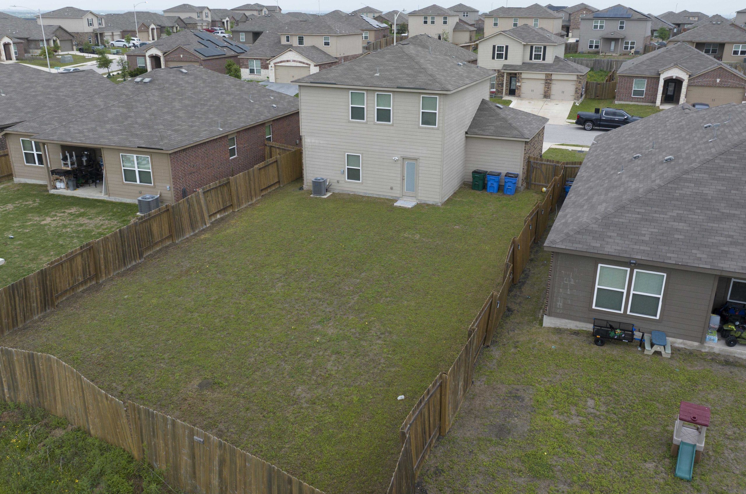 professional-real-estate-hdr-editing-before-after